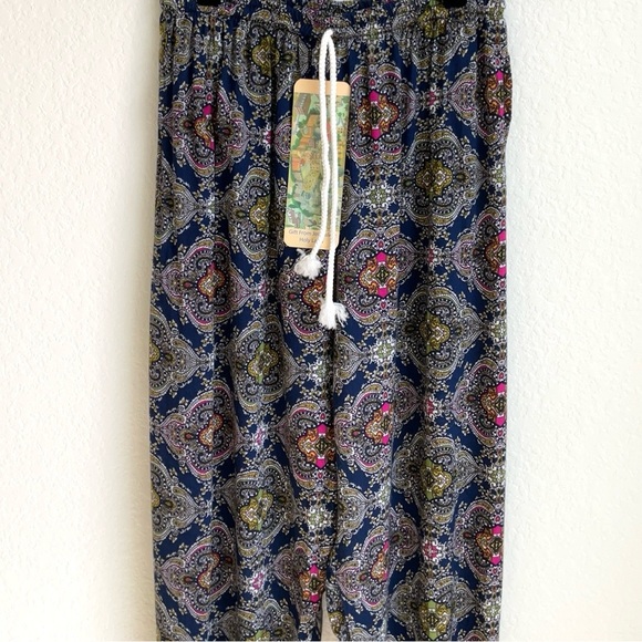 Boho Lounge Pants with Drawstring Elastic Waist and Pockets Size Small - Picture 1 of 7